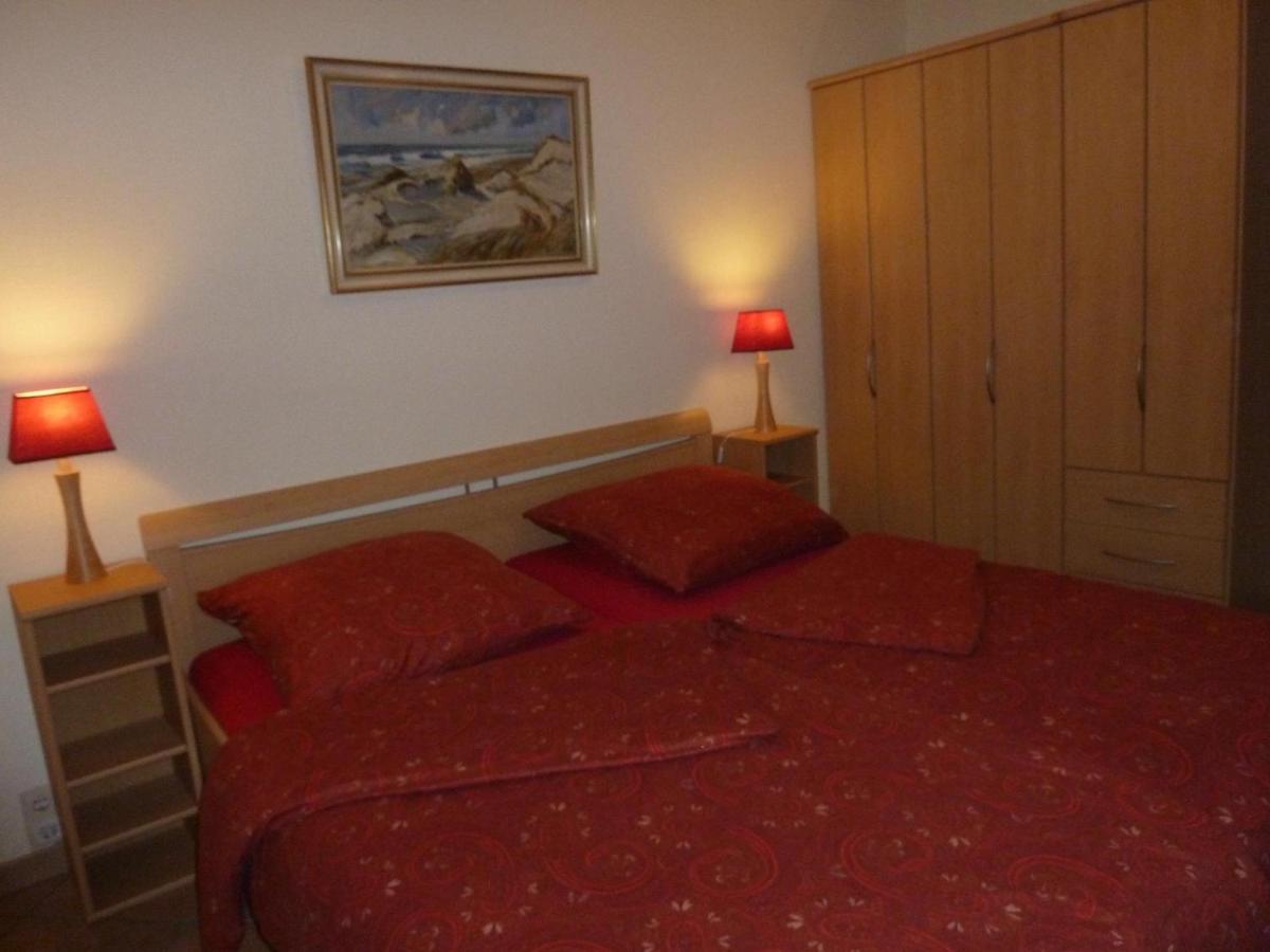 Merten Apartment *